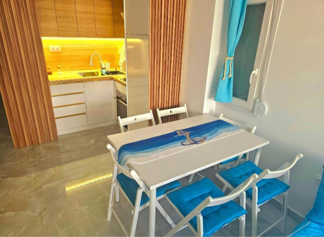 Sun Sea No 7 First Line Apartment Peraia  Ngoại thất bức ảnh
